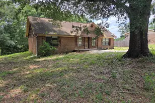 170 Ridge Lake Rd, Crestview, FL 32536 - Photo 1