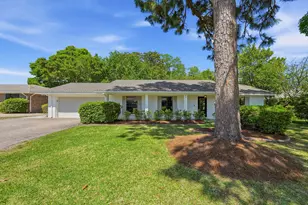 12 Pinehurst Dr, Shalimar, FL 32579 - Photo 5