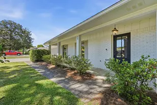 12 Pinehurst Dr, Shalimar, FL 32579 - Photo 7