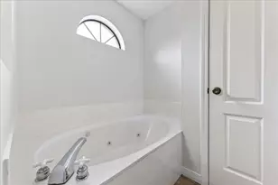 56 Warwick Dr, Shalimar, FL 32579 - Photo 15