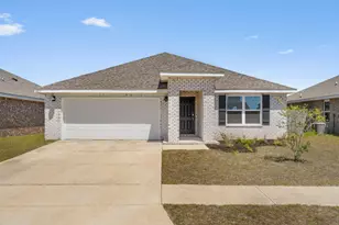 4603 Honor Guard Wy, Crestview, FL 32539 - Photo 1