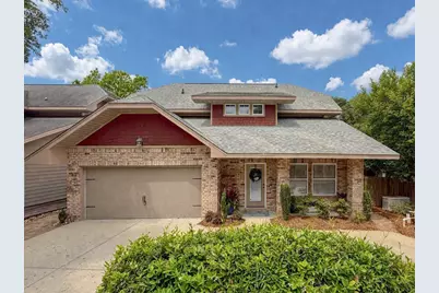 202 SE Alconese Avenue, Fort Walton Beach, FL 32548 - Photo 1