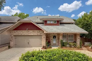202 SE Alconese Ave, Fort Walton Beach, FL 32548 - Photo 1