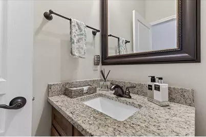 202 SE Alconese Avenue, Fort Walton Beach, FL 32548 - Photo 27