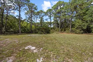 9251 Timber Ln, Navarre, FL 32566 - Photo 7