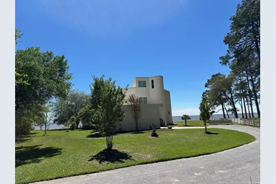 171 Dolphin Cove, Freeport, FL 32439 - Photo 1
