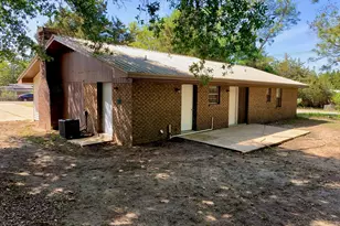 136 Juniper Lake Rd, Defuniak Springs, FL 32433 - Photo 3