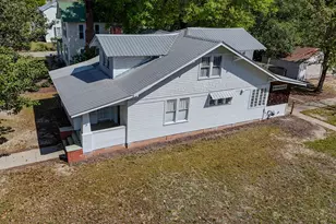 82 E Live Oak Ave, Defuniak Springs, FL 32435 - Photo 29