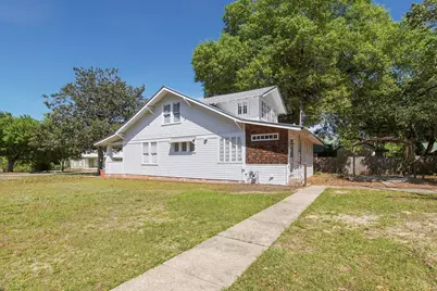 82 E Live Oak Avenue, Defuniak Springs, FL 32435 - Photo 37