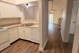 4276 Calinda Ln, Niceville, FL 32578 - Photo 3