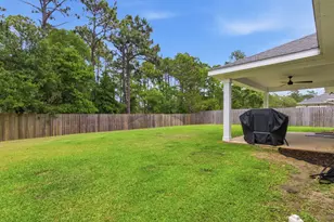 5624 Charter Cir, Gulf Breeze, FL 32563 - Photo 29