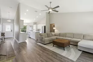 5624 Charter Cir, Gulf Breeze, FL 32563 - Photo 1