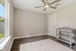 5624 Charter Cir, Gulf Breeze, FL 32563 - Photo 13