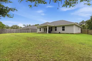 5624 Charter Cir, Gulf Breeze, FL 32563 - Photo 27