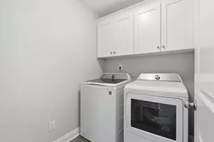 5624 Charter Cir, Gulf Breeze, FL 32563 - Photo 17