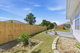 1945 Shadow Lake Dr, Gulf Breeze, FL 32563 - Photo 49