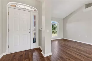 1945 Shadow Lake Dr, Gulf Breeze, FL 32563 - Photo 5