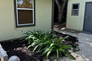 211 Annabelle Dr, Mary Esther, FL 32569 - Photo 3