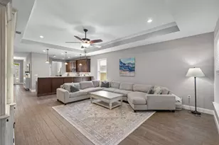1560 Hickory St, Niceville, FL 32578 - Photo 13