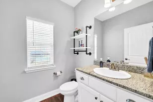 48 Avery Dr, Valparaiso, FL 32580 - Photo 3