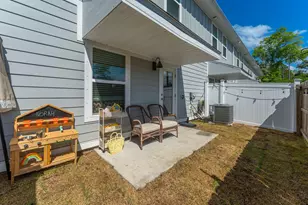 1010 McLaren Cir, Fort Walton Beach, FL 32547 - Photo 35