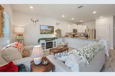 1010 McLaren Circle, Fort Walton Beach, FL 32547 - Photo 11