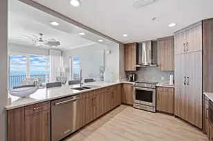 7115 Thomas Dr, Panama City Beach, FL 32408 - Photo 7