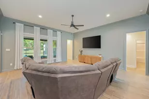 120 Lumen Loop, Freeport, FL 32439 - Photo 9