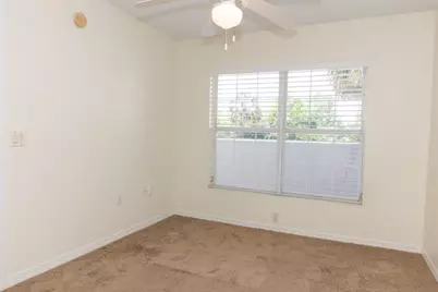 4270 Calinda Lane #APT  326, Niceville, FL 32578 - Photo 5