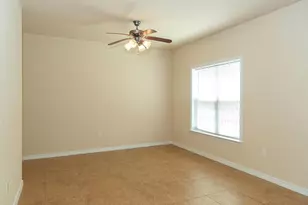 1469 Bentley Cir, Fort Walton Beach, FL 32547 - Photo 5