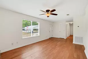 22 Mary's Ct, Defuniak Springs, FL 32433 - Photo 11