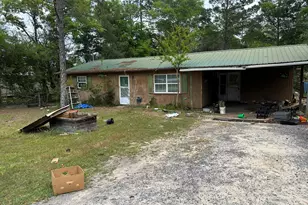 112 Pansy Ln, Defuniak Springs, FL 32433 - Photo 5