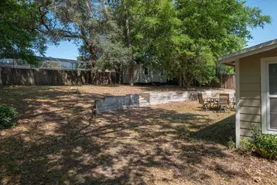 1102 Phyllis Avenue, Niceville, FL 32578 - Photo 27