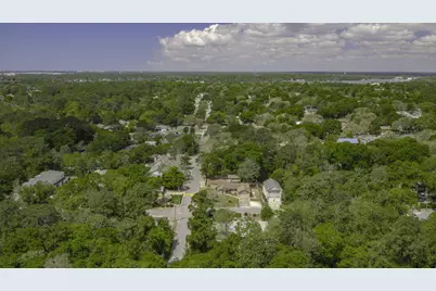 521 Maple Avenue, Niceville, FL 32578 - Photo 47