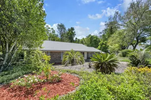 521 Maple Ave, Niceville, FL 32578 - Photo 5