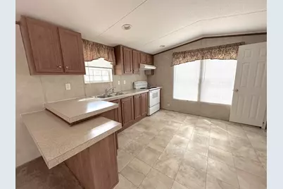 87 Pinetree Lane, Defuniak Springs, FL 32433 - Photo 5