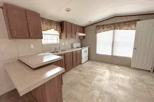 87 Pinetree Ln, Defuniak Springs, FL 32433 - Photo 5