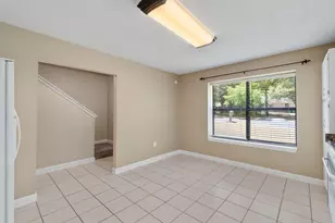 519 Matthew St, Niceville, FL 32578 - Photo 7