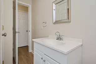709 Greenwood St, Fort Walton Beach, FL 32547 - Photo 15