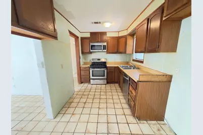 21 SW Ranger Street, Fort Walton Beach, FL 32548 - Photo 3