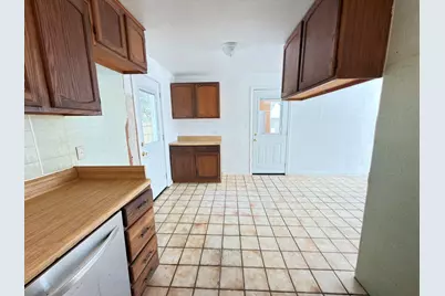 21 SW Ranger Street, Fort Walton Beach, FL 32548 - Photo 5