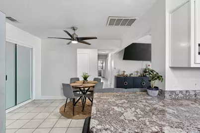1220 Lexie Drive, Crestview, FL 32536 - Photo 11
