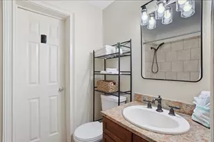 374 Bluefish Dr, Fort Walton Beach, FL 32548 - Photo 17