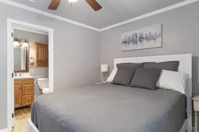 1330 SW Miracle Strip Parkway #302, Fort Walton Beach, FL 32548 - Photo 5