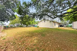 208 Squirrel Haven Rd, Mary Esther, FL 32569 - Photo 15