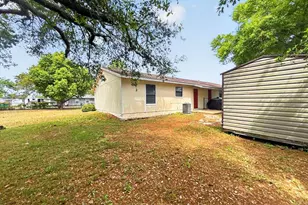 208 Squirrel Haven Rd, Mary Esther, FL 32569 - Photo 13