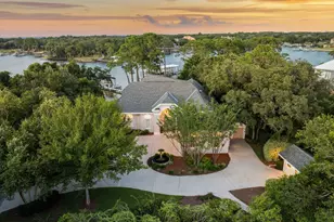 702 Beach Dr, Destin, FL 32541 - Photo 3