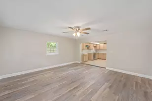 165 Smith St, Crestview, FL 32539 - Photo 5