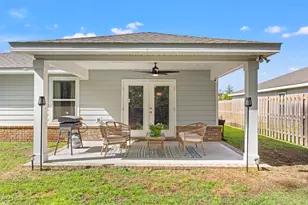 740 Riverwalk Cir, Freeport, FL 32439 - Photo 29