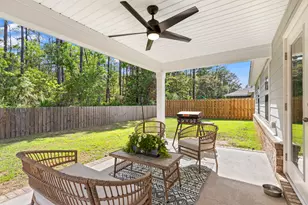 740 Riverwalk Cir, Freeport, FL 32439 - Photo 27